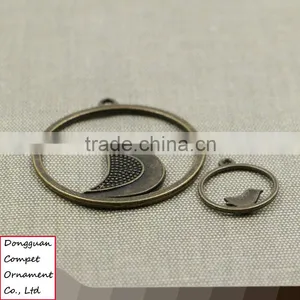 Wholesale New Products Watchman Zinc Alloy Birds Circular Pendant thumbnail-4