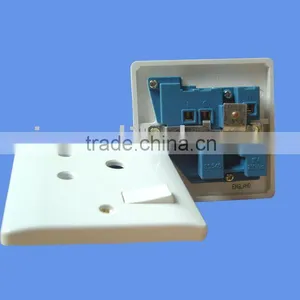 15A Wall Socket With Switch thumbnail-1