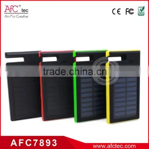 Rain Resistant Dock Design Flashlight Solar Automotive 12V Solar Panel Waterproof Solar Battery Charger thumbnail-2