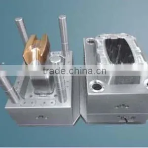 China Plastic Injection Product Wheeled Hotel Trash Trolley Mould thumbnail-1