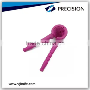 High Quality Plastic Nut Cracker thumbnail-1