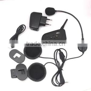 2 Way System Full-duplex Walkie Talkie for 4 Riders thumbnail-2