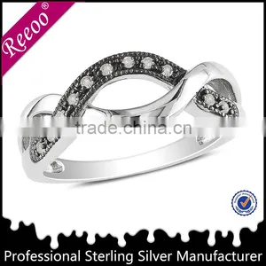 Sterling Silver Black and White Pave CZ Twist Infinity Band Ring thumbnail-1