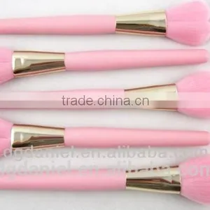 2016newly Single Pink Heart Makeup Brush Hot Sale thumbnail-2