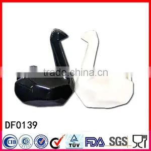 Custom Design Creative Restaurant Tableware Bird Shape Ceramic Napkin Holder thumbnail-1