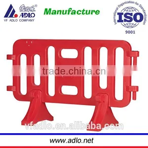 Hotest Sale Popular Plastic Water Filled Road Fence Barriers thumbnail-1
