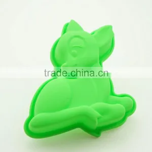 11188 FDA/LFGB Deer Shape Silicone Cake Mold thumbnail-2