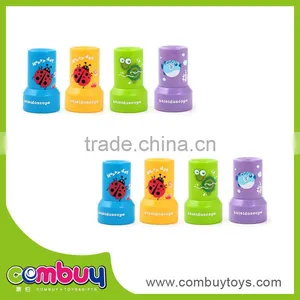 Most Popular Mini Plastic Toys Rotating Kaleidoscope Keychain thumbnail-1