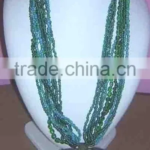 Emerald Imitation Necklace thumbnail-1