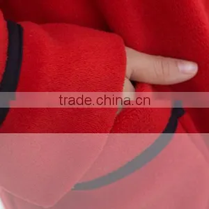 China Fashion Red Color Girl Sleepwear Bathrobe Set thumbnail-5
