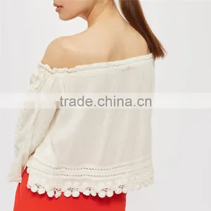 Factory Direct Sale Boho Style off Shoulder Crochet Long Sleeve Female Tops thumbnail-3