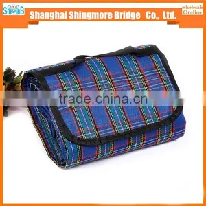 China Cheap Wholesale High Quality Portable Picnic Mats for Ourdoor thumbnail-1