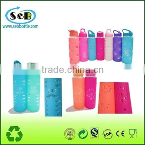 Latest Custom Design Glass Drinking Bottle With Silicon Sleeve thumbnail-1