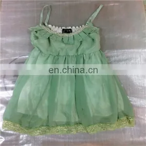 Good Quality of Summer Used Clothing Bales 100kg Used Clothes Bales in Container thumbnail-1