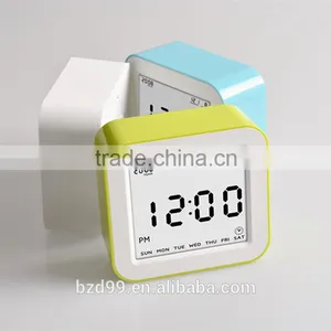 New Design Promotional Smart Digital Rotation Control Functions Auto ISO Night Light Bedside Electric Desk Calendar Clock thumbnail-6