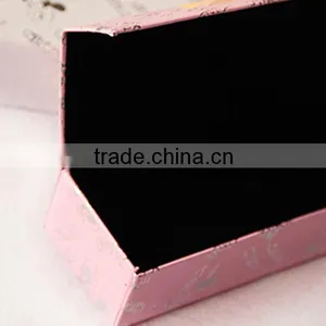 Wholesale Eyeglass Case,magnetic Eyeglass Holder thumbnail-4