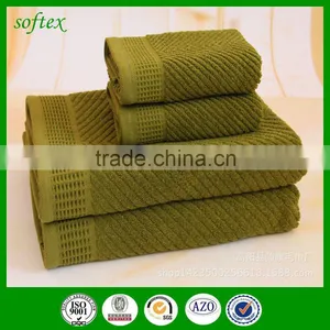 Courful 100% Cotton Jacquard Bath Towels thumbnail-1