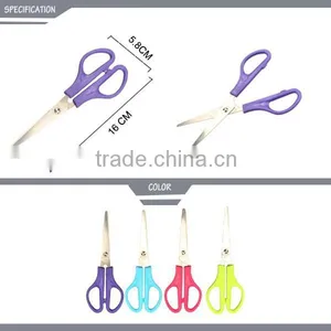 High Quality Plastic Scissros thumbnail-2