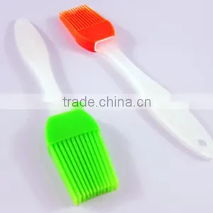 2016 Newest FDA Kitchen Utensils Silicone Brush thumbnail-3