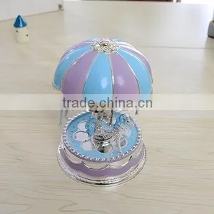 Wood Craft Carousel Music Box Lover Christmas Gift Flash Light Music Box thumbnail-4