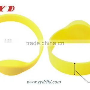HOT SELLING RFID NFC Tag Cheap Silicone Wristbands With NTag203/NTag213 thumbnail-1