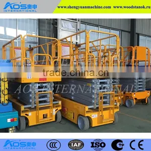 Small Type Self-propelled Electric Scissor Lift Machine thumbnail-1