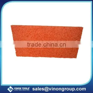 Rubber Sponge Float With Wooden Handle thumbnail-2