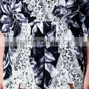 Deep V-neck Half Sleeve Tropic Bloom Crochet Wrap Romper Print Short Jumpsuit thumbnail-6