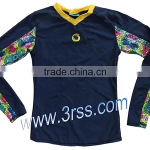 Men Long Sleeve Printed Custom Rash Guard With UPF50+ thumbnail-1