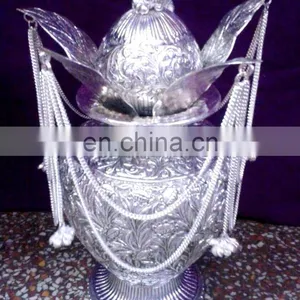 Exclusive RH-Designer Silver Kalash thumbnail-1