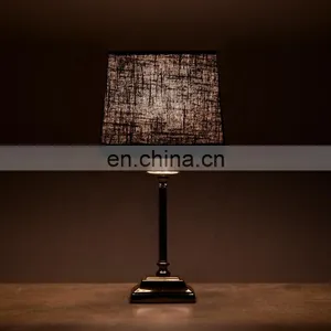 Europe New Design Table Light and Metal Table Lamp thumbnail-4