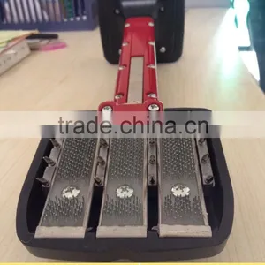 Small Carpet Knee Kicker/carpet Tools How to Use a Knee Kicker thumbnail-3