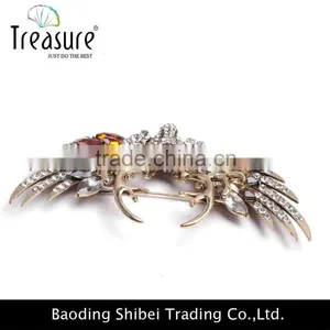 2015 Brand New Fashion Rhinestone Diamond Snowflake Brooch Antler Shape Rhinestone Brooch thumbnail-4