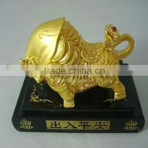 Hot Sell Metal Car Decoratives Perfume Bottle With Crystal Base For Friend Gift thumbnail-1