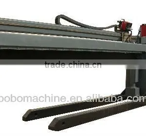 Automatic Straight Seam Welding Machine for Barrel, Drum thumbnail-1