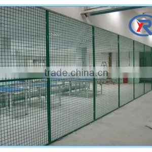 China Supplier PVC Coated Welded Wire Mesh,welding Wire Mesh Fence thumbnail-6