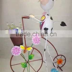 Special Iron Cow Ride the Bike Planter for Garden Decor thumbnail-1