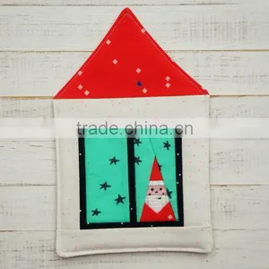 Christmas House Mugrug thumbnail-1