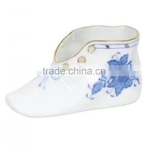 Ceramic Shoe thumbnail-1