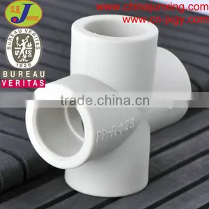 Ppr Pipe Clips From 20mm to 32mm Equal Cross thumbnail-1