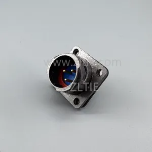 FQ18 Series 3-Pin Square Flange Male Socket FQ18-3ZJ thumbnail-3