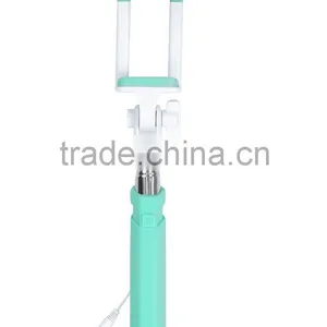 Wired Selfie Stick thumbnail-2