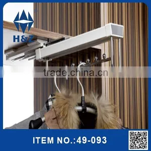 Side Pull-out Tie Rack thumbnail-1