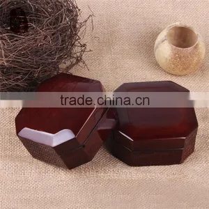 Custom High Quality Glossy Wooden Jewelry Box thumbnail-5