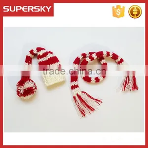 C1572 Wine Bottle Santa Hats Red White Stripe Knitted Wine Bottle Topper Christmas Gift Santa Midget Hat and Scarf thumbnail-2