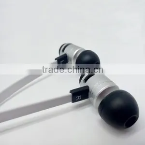 Foshan OEM Metal In-Ear Silicon Earphone With the Microphone and Speaker thumbnail-2
