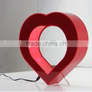 Maglev Rahmen With Heart Shape, Cool Magnetic Suspension Photo Frame With Heart Shape thumbnail-2