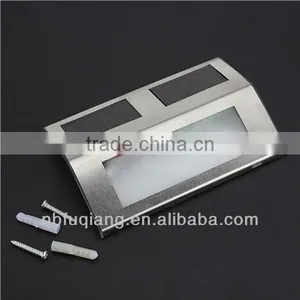 FQ-529 Modern Wall Mounted Stainless Steel Garden Solar Stair Step Lights With CE and ROHS Certificates thumbnail-1