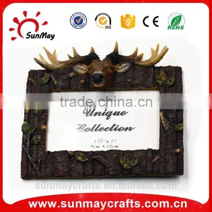 Wholesale Custom Polyresin Reindeer Souvenir Photo Frame for Sale thumbnail-1