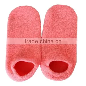 Gel-Coated Moisturizing Socks thumbnail-2